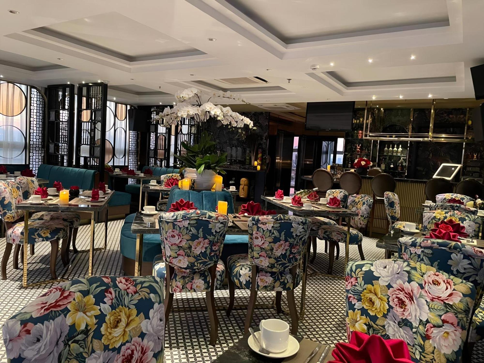 Golden Silk Boutique Hotel Ханой Екстериор снимка